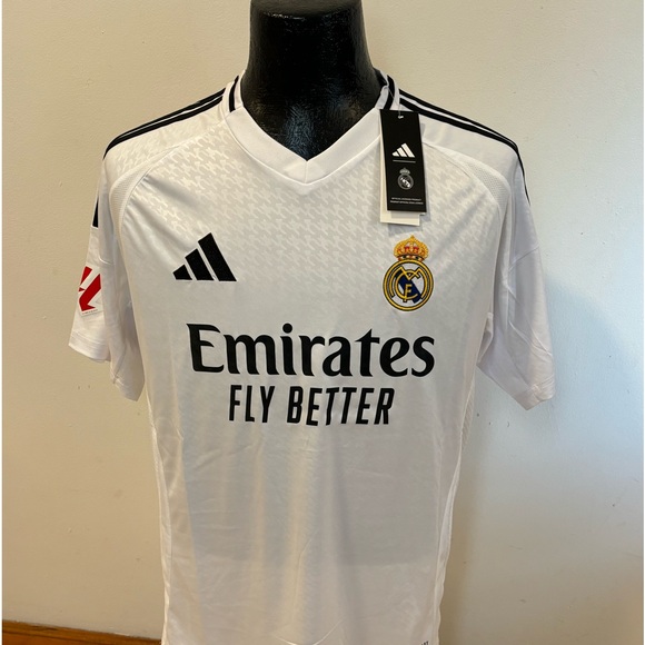 Real Madrid Kylian Mbappe Jersey # 9 , Unisex - Picture 5 of 14